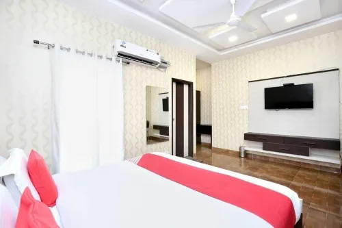 Hotel AB Residency Hotels in Baddi