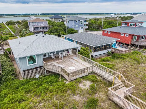 Loony Dunes Hotel a Topsail Beach