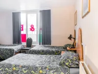 لا تافولا كالدا هوتل فنادق في نونيتون