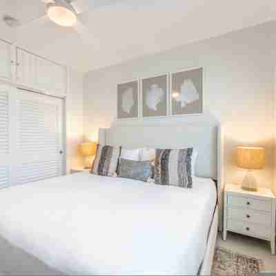 Villas of the Galleon 6 Rooms