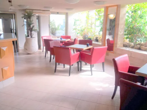 Marom Residence Romema