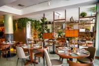 Pelican Hotel Miami Beach - breakfast