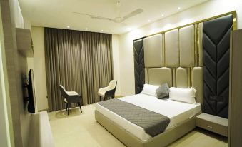 Hotel Ovel hotel Ludhiyana