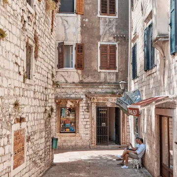 Kotor Nest Отели в г. Котор