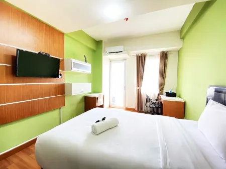 Homey Studio Apartment at Oxford Jatinangor