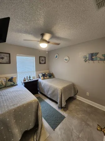 Family Friend House with Salt Water Pool - Close to Daytona & New Smyrna Beach