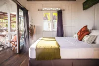 The High Dive Gili Gede Hotels in Sekotong Barat