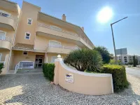 Vilamoura Typical 2 with Pool by Homing