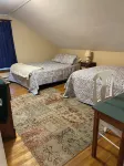 2-bedroom apartment with WiFi in charming Cavendish 6 miles from Okemo Ski Area