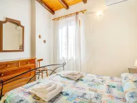 Cozy Sardinian Villa with Garden - Villaer