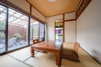 古都花心旅館 由布市酒店