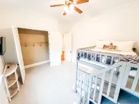 3 Bed/2 Bath Townhome on Oxford Country Club, w/i 3 miles of the Square & Grove