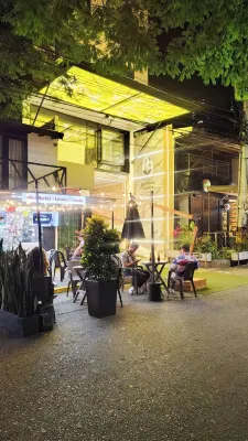 Hotel Provenza Garden Các khách sạn ở 