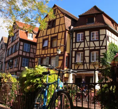 Paul & Pia - Welcome Home Hotel