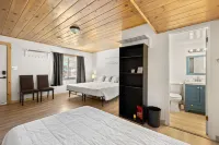 Lift Landing Hotels in Central City