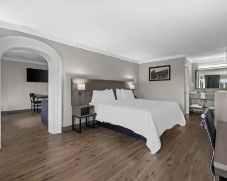 奧卡拉 I-75 品質酒店及套房 奧卡拉酒店