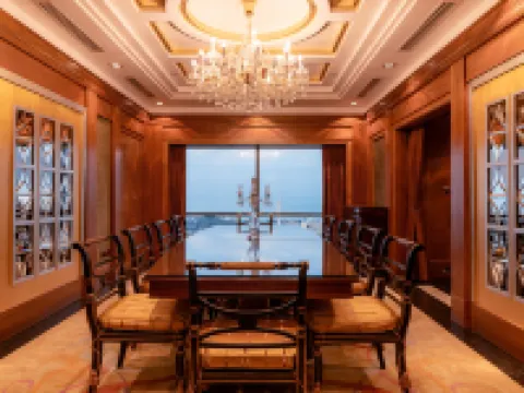 โรงแรม ฮอลิเดย์ อินน์ คูเวต บาย IHG โรงแรมในSalmiya