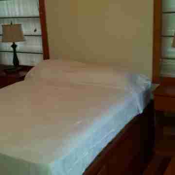 Purple Pearl Cottage with a Pool and Modern Amenities Rooms