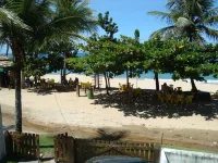 House in front of the beach Sununga, suitable for families. complete structure Hotels in Praia do Lazaro