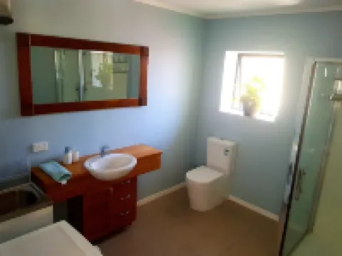 Quiet self-contained 3 km from Nelson CBD