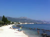 Privatbakon with sea views, 2 min. V. Sea / beach, Internet Hotels in Kastel Stafilic