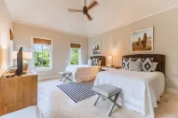 Villa Bougainvillea - Sandy Bank Bay Vacation Home St. Kitts