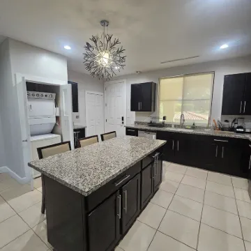 Spacious Pacifico condo-large balcony.  Access to pool, jacuzzi with bar/grill