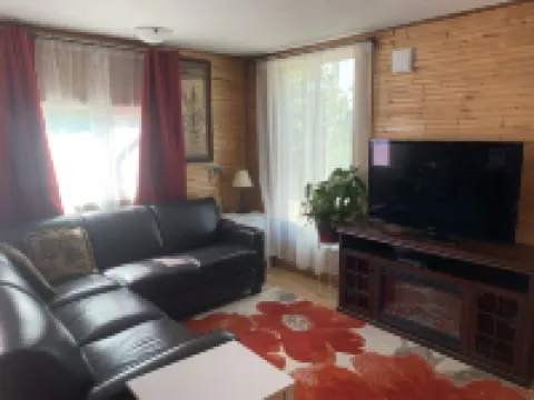 Northern Flare cabin with mountain view 5 min from Nordic Eclipse