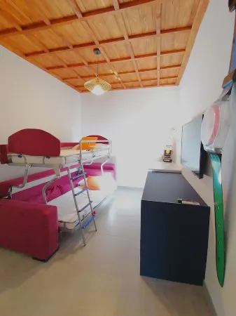 Accogliente Appartamento Vicino Roma per Coppie e Famiglie, Nuovo Отели в г. Монтеротондо