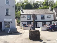 Little Avalon. Coast & country in historic Laugharne, West Wales. Hotels in 