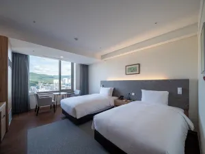 Enford Hotel