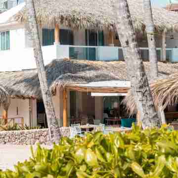 Spectacular,Spacious,Central Villa May on the Beach Hotel Exterior