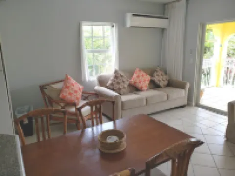 Premium Grace Bay Beach condo