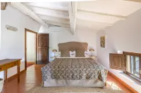 LE SCUDERIE: Villa with private pool and garden