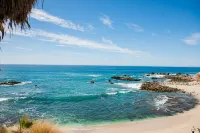 COZY, OCEAN VIEW CONDO WITH PRIVATE BEACH ACCESS