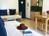 Directly on the lake with panoramic views Hotels in Idro