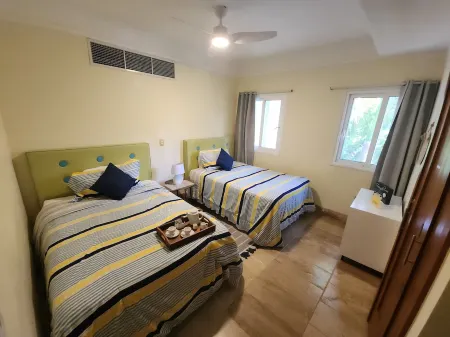 Best Amazing Direct Ocean Beach Pool Views from Penthouse - Winter Specials