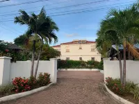 AFFORDABLE 1 BED PROPERTY nr MULLINS BEACH Hotels in Mullins