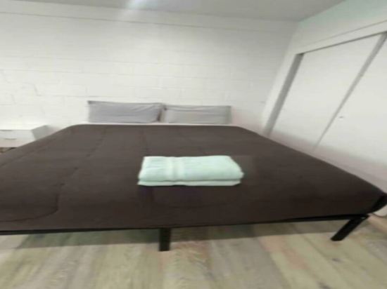 Near Fremont Apartment 3beds,Parking,Pet friendly