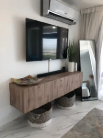 LUX! Jr ONE BD AT ESJ TOWERS, VIEW,LOCATION,SO CHIC!