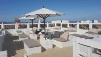New apartment with garden, terrace, free parking in Duinbergen by the sea - Apartments