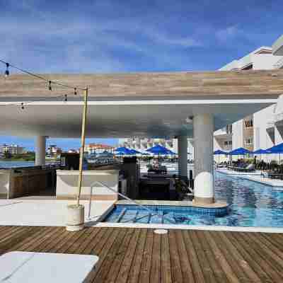 A view of paradise right outside the door! Fitness & Recreational Facilities