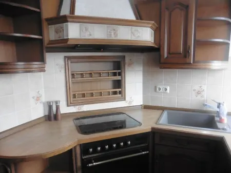 Eat - Sleep - Living all in one house