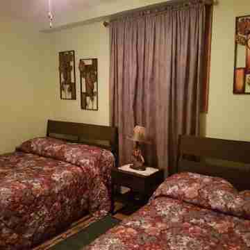 Blue Mountain - Chalet Getaway 4 Seasonal Escape Rooms