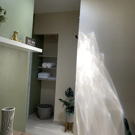 Keep it simple at this peaceful and centrally located place.