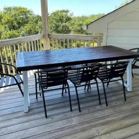 The Farmers Sun Private pool, hot tub, golf course views, minutes from the beach