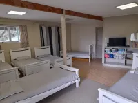 Stunning Lake House Retreat 지옥문 주변 호텔