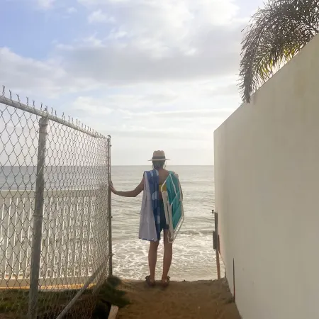 El Rincóncito - Steps to the beach!