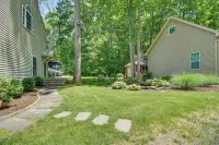 아늑한 버지니아 휴가 렌탈 w/ 시즌 풀!