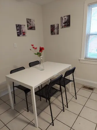 Family Friendly Apt in a Quiet Neighborhood Отели в г. Юинг Тауншип